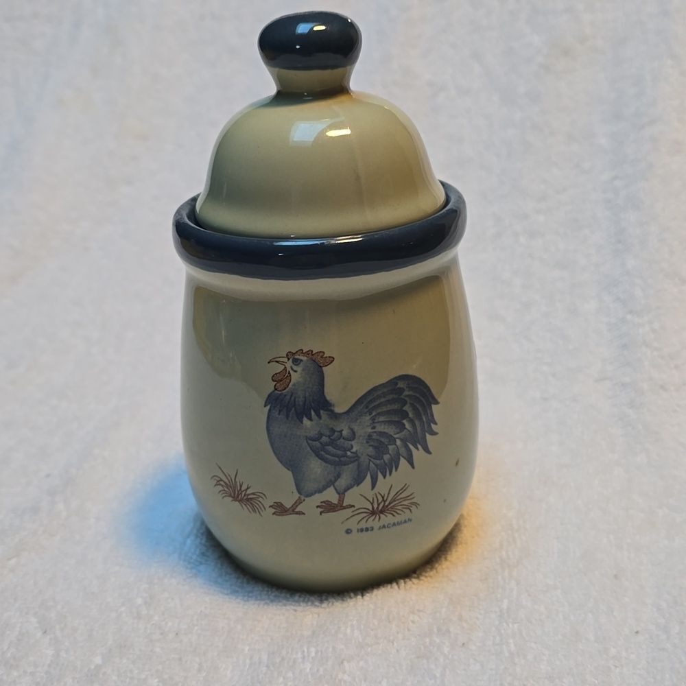 VTG 1983 JaCaman Blue Rooster Stoneware Small 6.5" Canister with Lid - Farmhouse